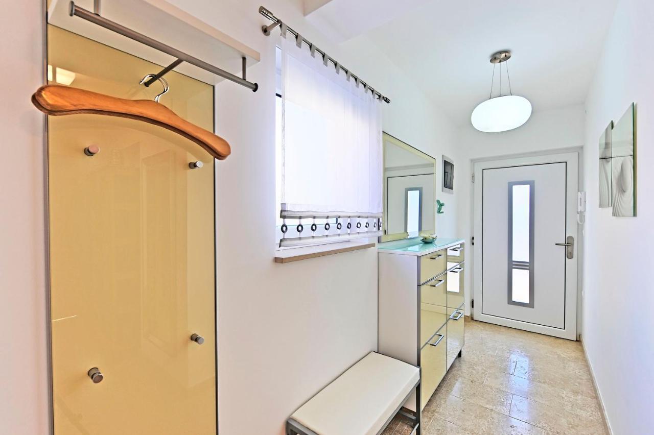 Casa Tara Three-Bedroom Holiday Home Пула Экстерьер фото